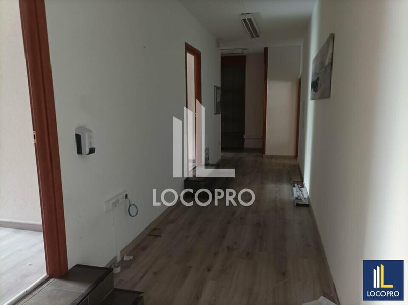 Local commercial - 250 m²