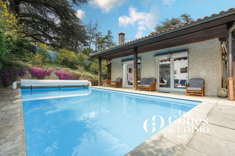 Villa - 185 m² - 7 pièces