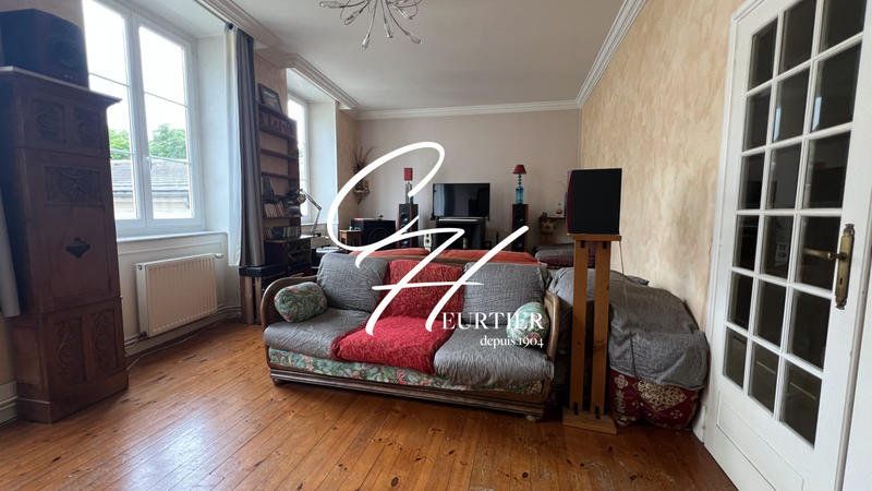 Appartement - 96 m² - 4 pièces