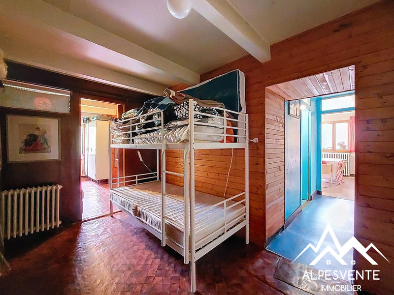 Ferme - 93 m² - 8 pièces