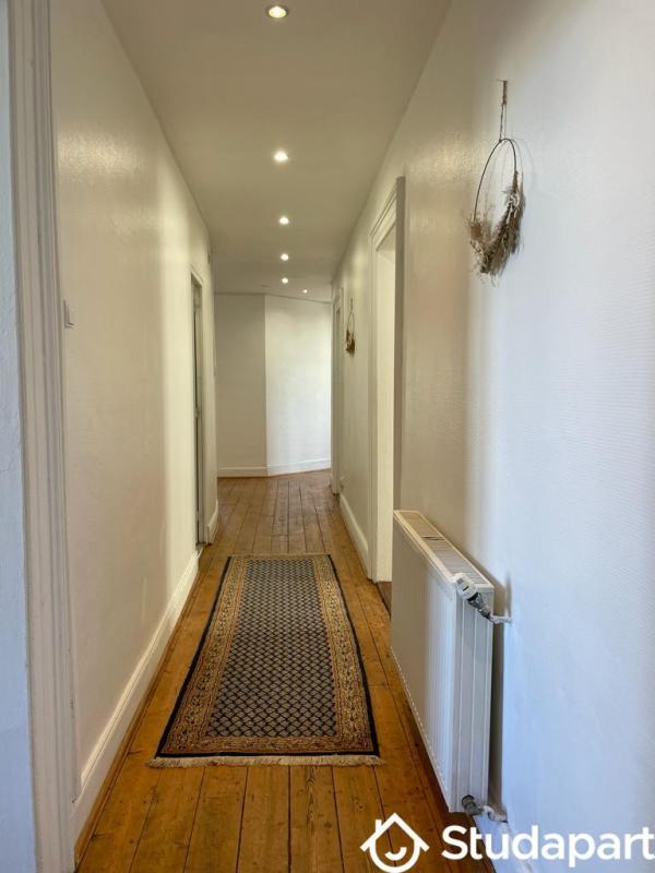 Chambre - 13 m² - 1 pièce