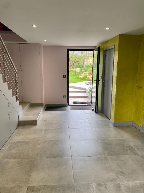 Maison - 250 m² - 6 pièces