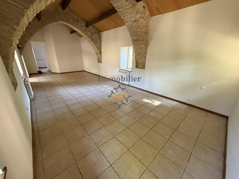 Propriété - 490 m² - 15 pièces