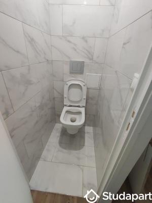 Chambre - 12 m² - 1 pièce