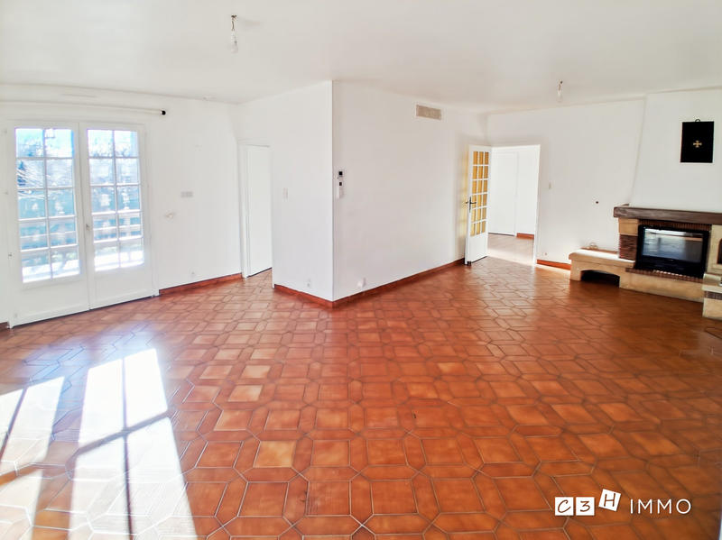 Maison - 114 m² - 5 pièces