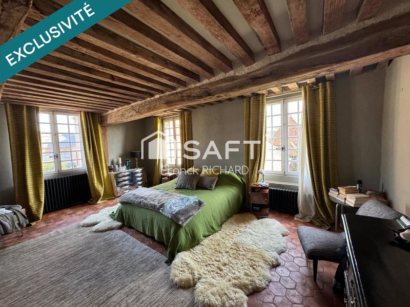Propriété - 211 m² - 8 pièces
