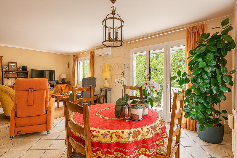 Maison - 75 m² - 4 pièces