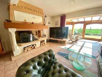 Maison - 180 m² - 8 pièces