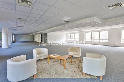 Bureau - 379 m²