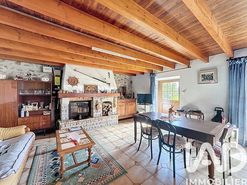 Maison - 103 m² - 4 pièces