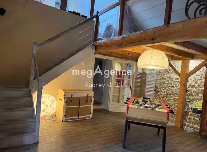 Longère - 211 m² - 6 pièces