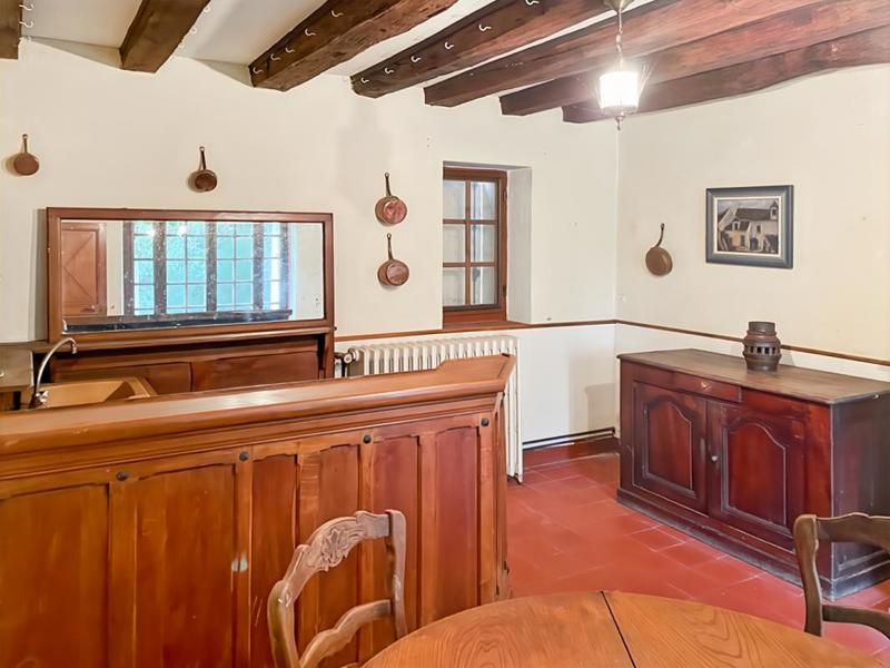 Maison - 252 m² - 10 pièces