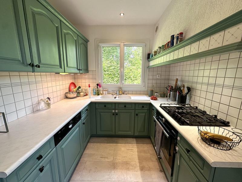 Maison traditionnelle - 137 m² - 6 pièces