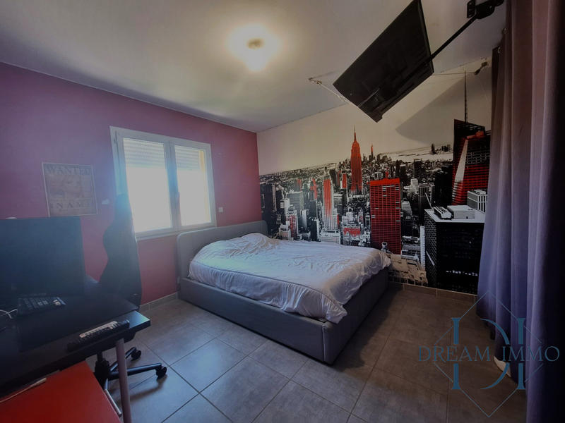 Villa - 136 m² - 5 pièces