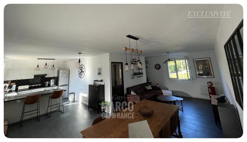 Appartement - 101 m² - 5 pièces