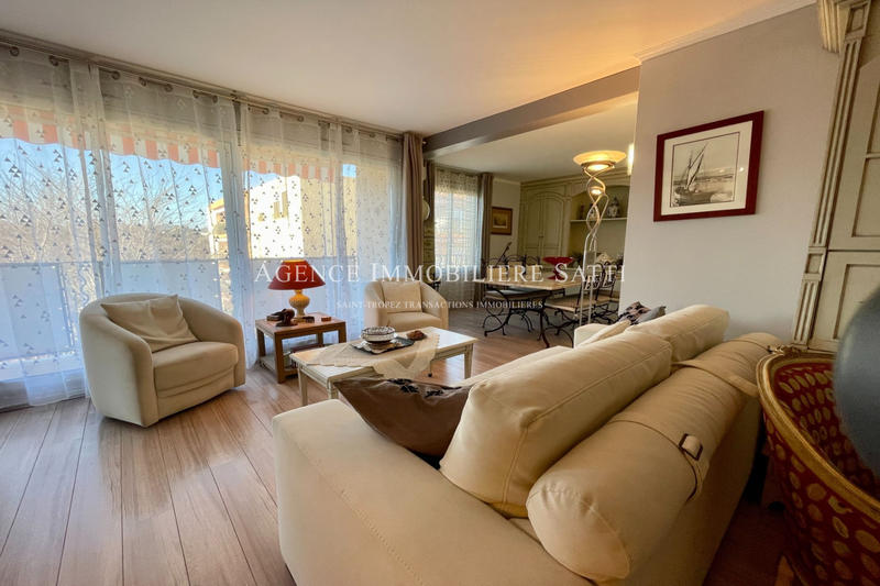 Appartement - 80 m² - 3 pièces