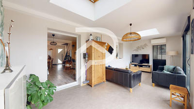 Maison - 146 m² - 7 pièces