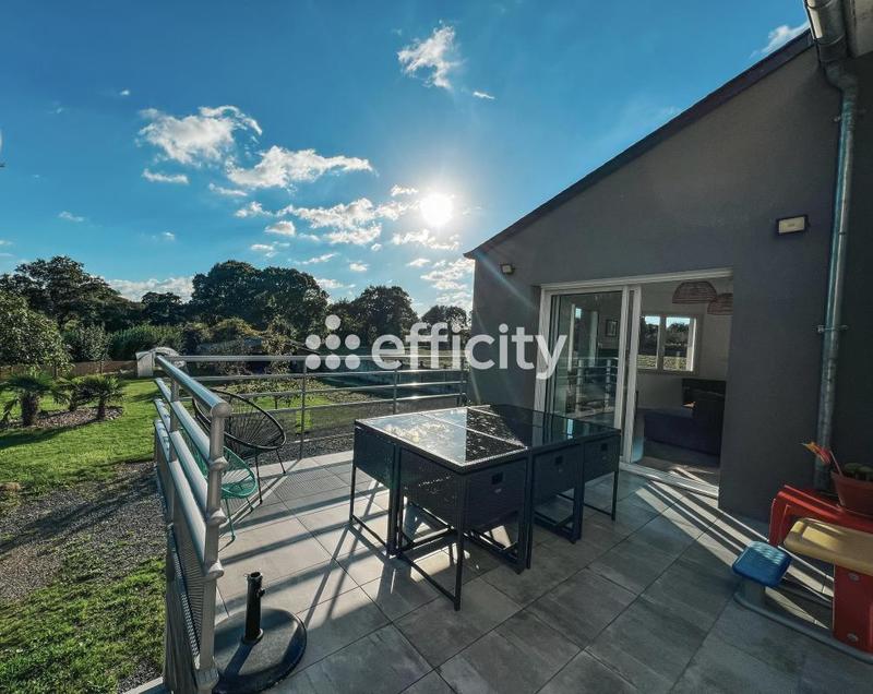 Maison - 137 m² - 5 pièces