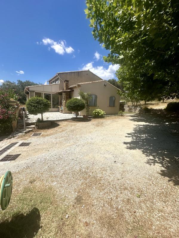 Villa - 185 m² - 7 pièces