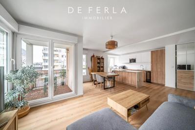 Appartement - 84 m² - 4 pièces