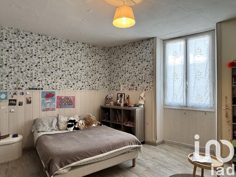 Maison de ville - 219 m² - 9 pièces