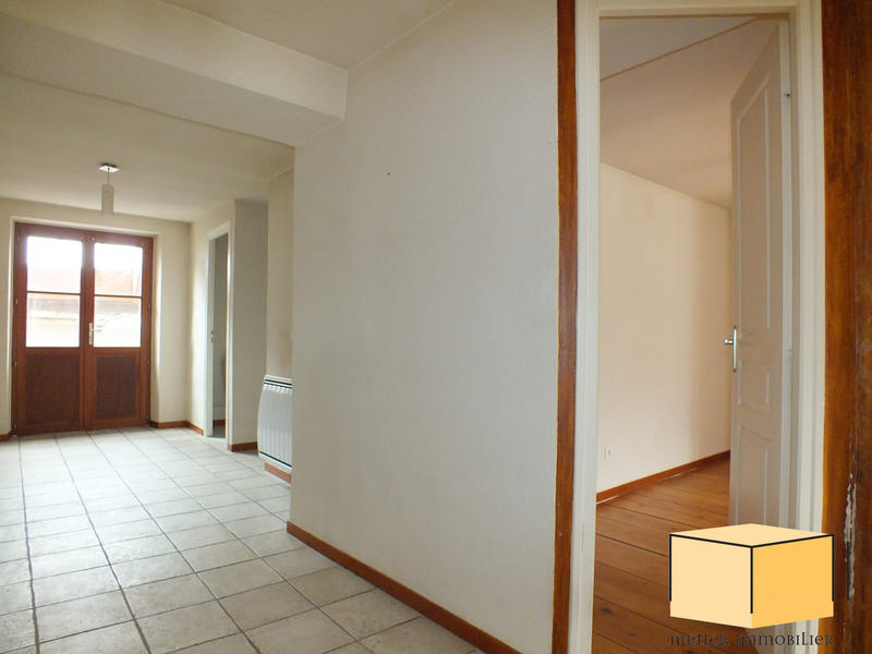 Appartement - 97 m² - 3 pièces