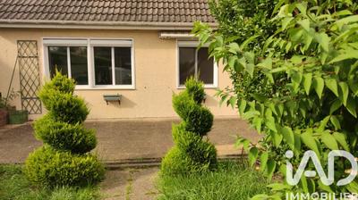 Maison - 136 m² - 6 pièces