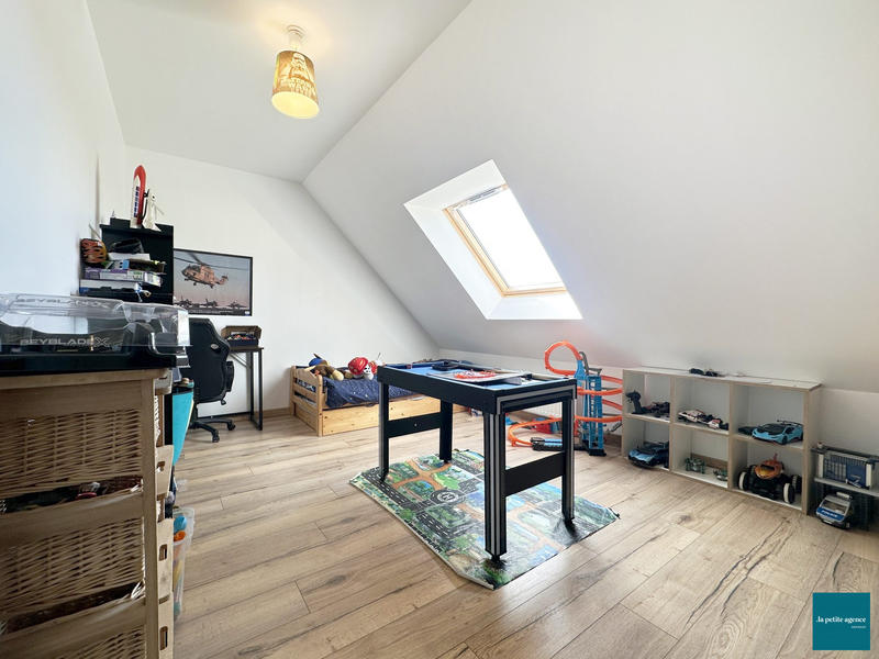 Maison - 100 m² - 5 pièces