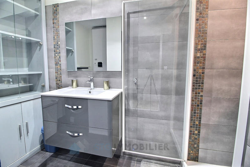 Appartement - 60 m² - 3 pièces