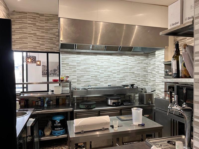 Local commercial - 92 m²