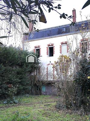 Maison - 142 m² - 7 pièces