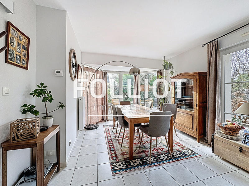 Maison - 114 m² - 5 pièces