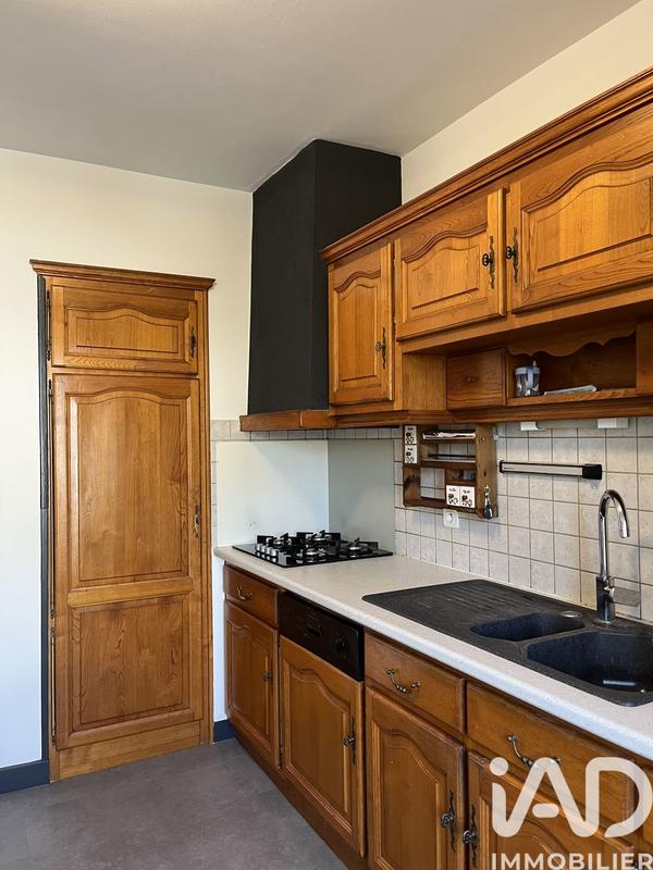 Maison - 121 m² - 6 pièces