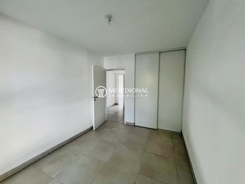 Appartement - 82 m² - 3 pièces