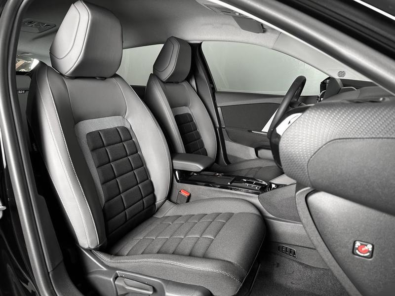 Citroën C4 Max Hybride 145ch Neuve en Stock 0km Ja18p Carplay Camera180° Regul Acc Keyless-Go E-Dcs6