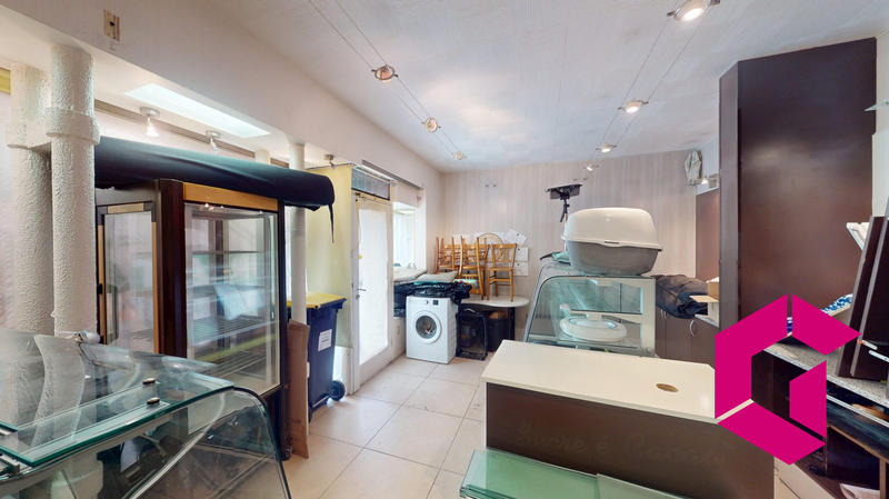 Appartement - 80 m² - 4 pièces