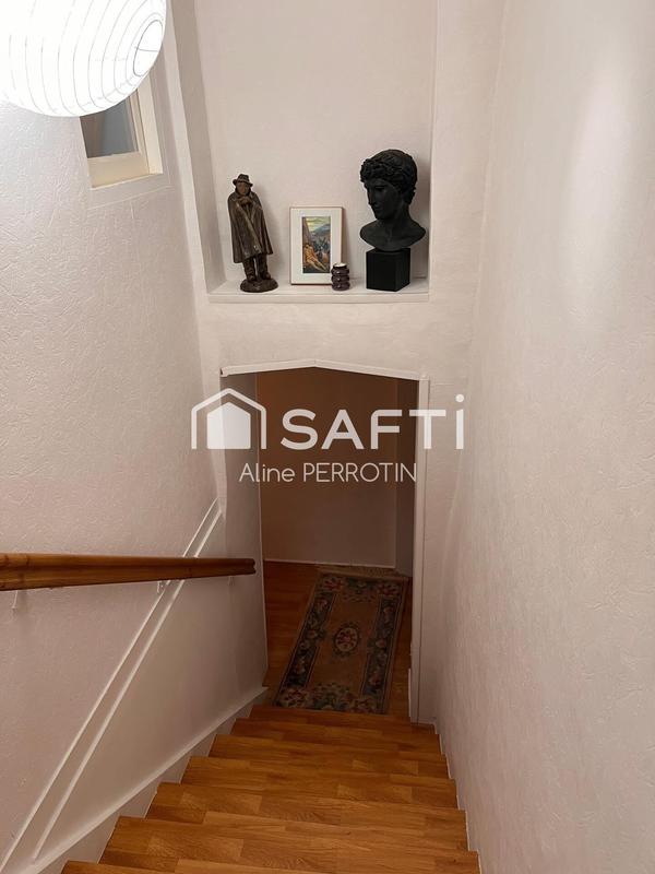 Maison - 90 m² - 4 pièces