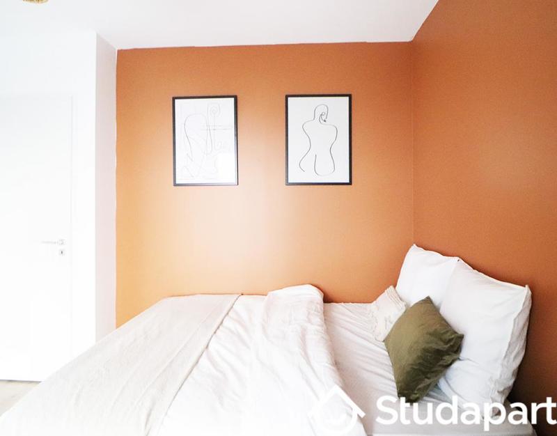 Chambre - 15 m² - 1 pièce