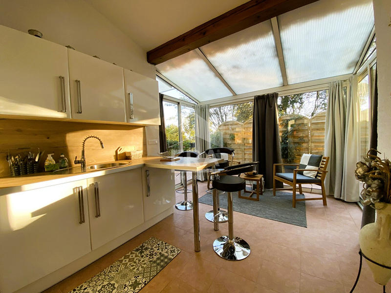 Maison - 234 m² - 7 pièces