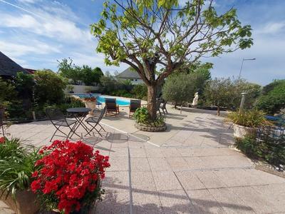 Maison ancienne - 269 m² - 11 pièces