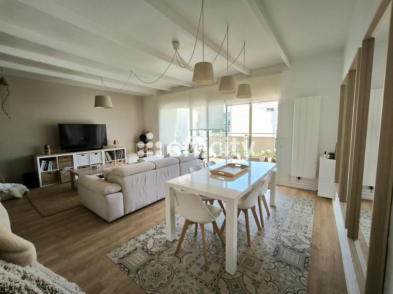 Appartement - 108 m² - 4 pièces