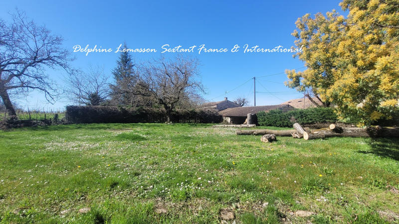 Maison - 240 m² - 12 pièces