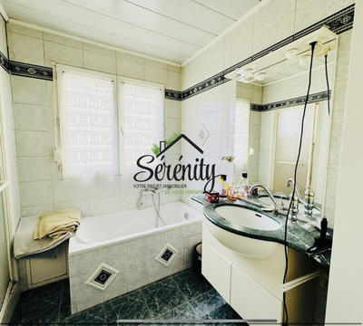 Maison - 130 m² - 6 pièces