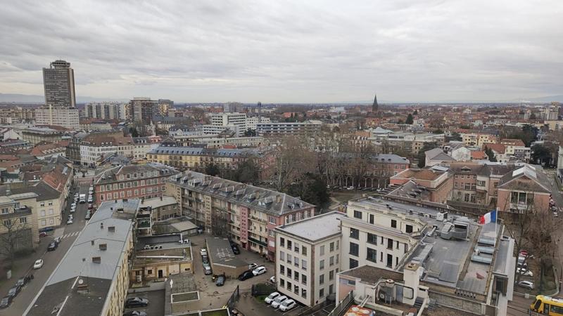 Appartement - 64 m² - 2 pièces