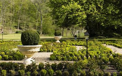 Château - 1 300 m² - 30 pièces