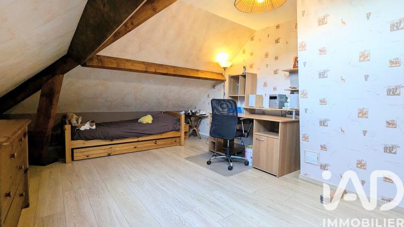 Maison - 188 m² - 8 pièces