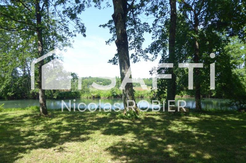 Maison - 210 m² - 8 pièces