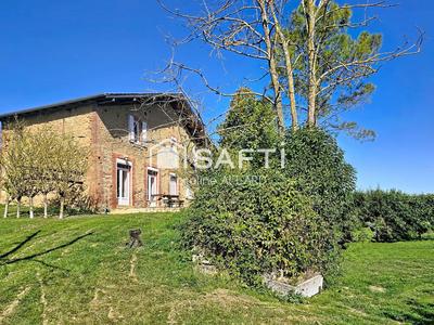 Maison - 178 m² - 5 pièces