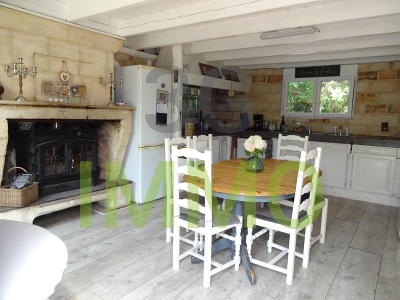 Maison - 140 m² - 4 pièces