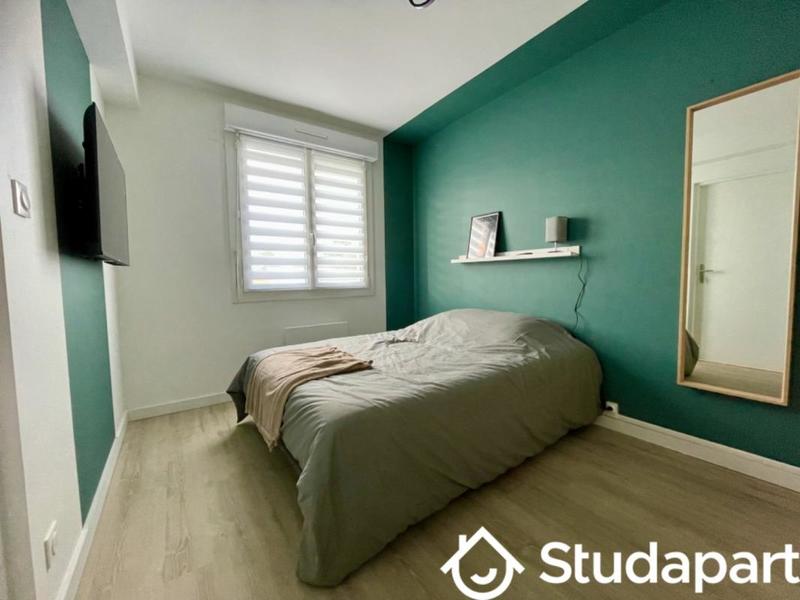 Chambre - 9 m² - 1 pièce